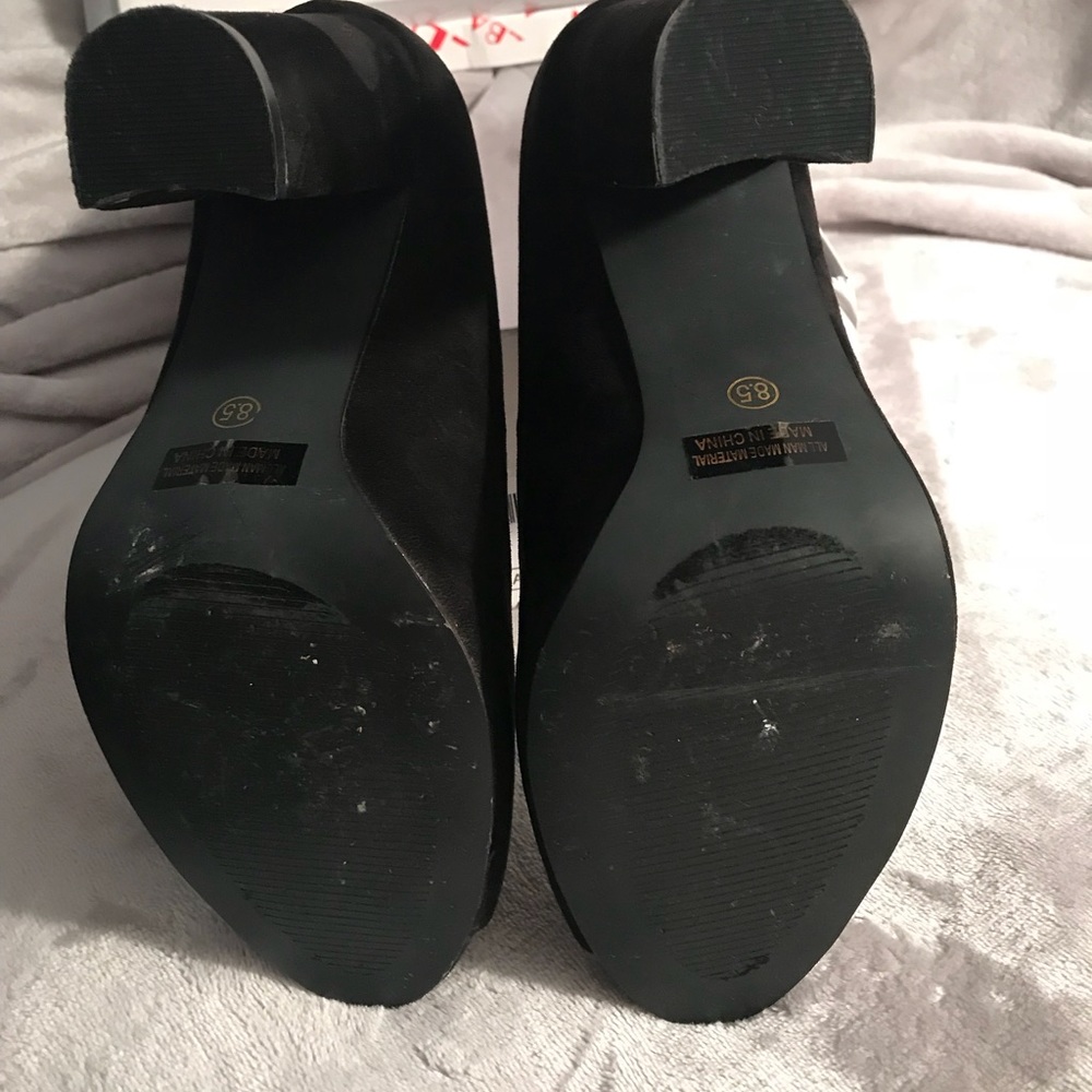 Peep-toe pump - Picture 3 of 4